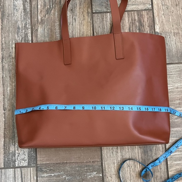 Everlane The Day Market Tote in cognac - Picture 8 of 11